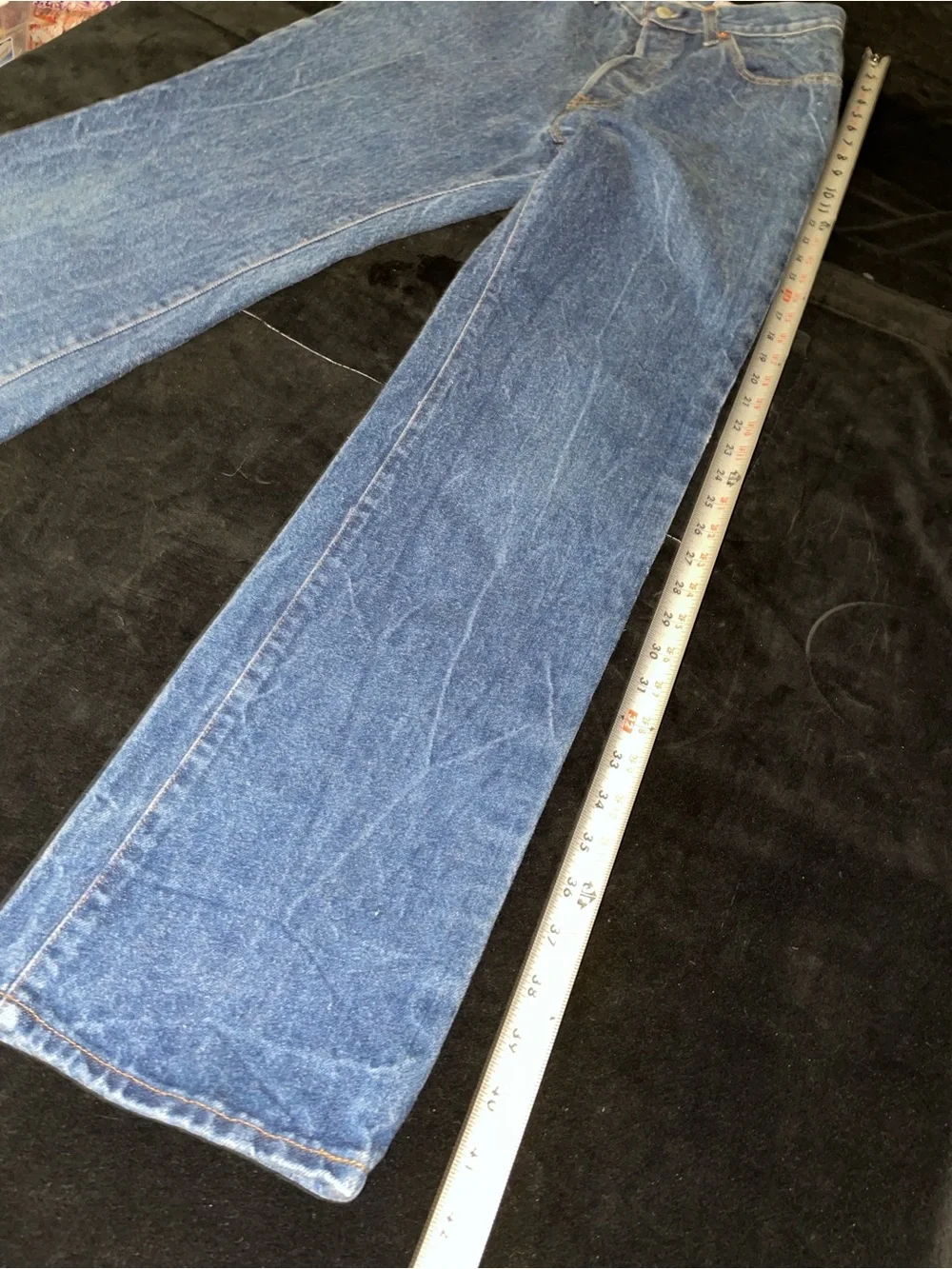 Men’s VINTAGE 80’s LEVI’S 501’s EUC Straight Jeans in Medium Blue Denim Sz 30